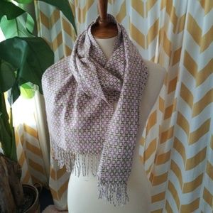 100% Cashmere Made In Scotland Beige Pink scarf